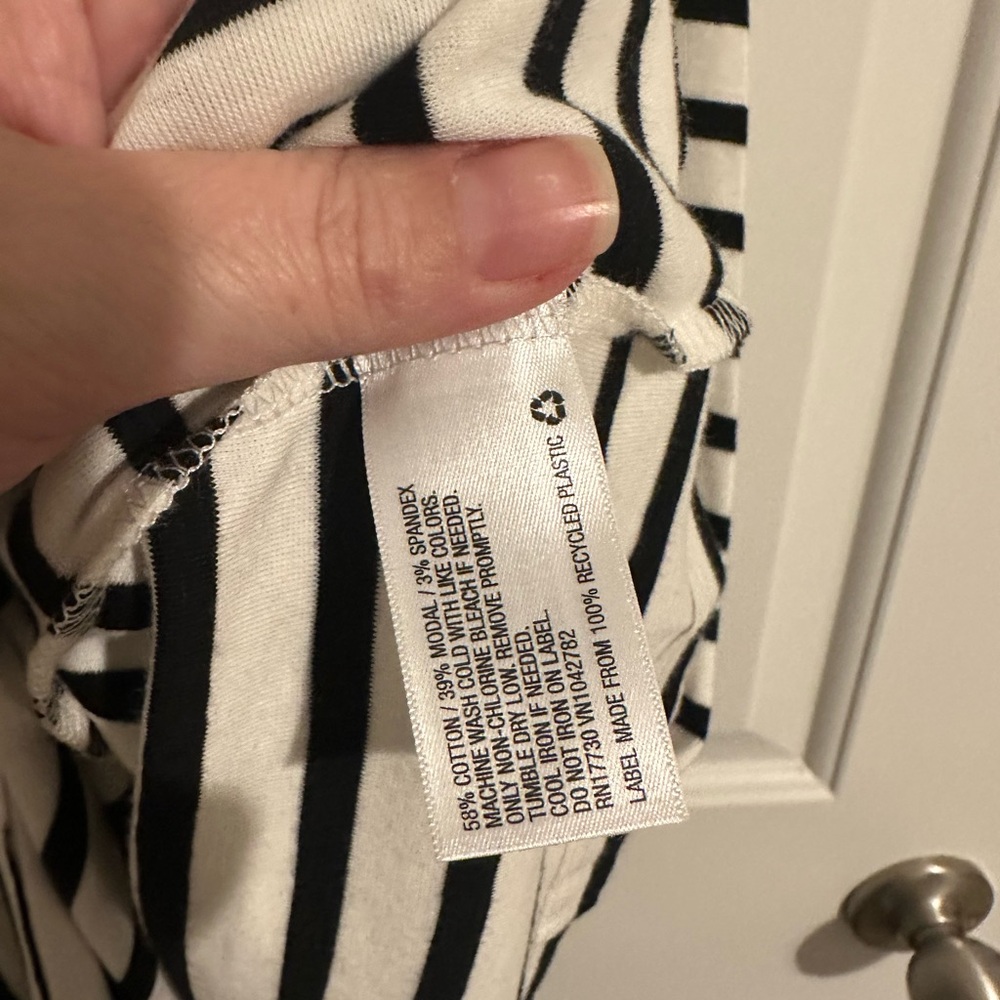 Ava & Viv Black and White Striped Tank Top - Picture 4 of 4